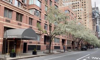 393 W 49TH Street 5R