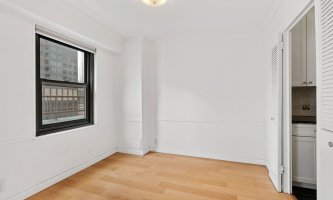 220 E 57TH Street 16A