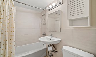 220 E 57TH Street 16A