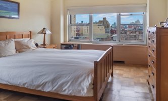 33 GREENWICH Avenue 10B