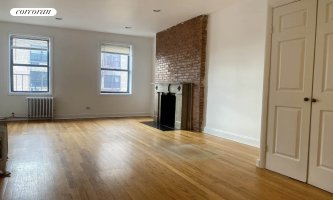 159 CHRISTOPHER Street 11