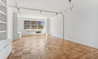 30 W 60th Street 6-X