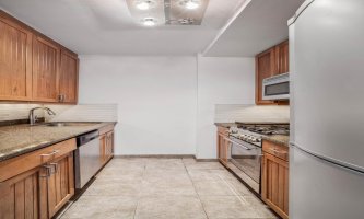 30 W 60th Street 6-X