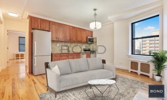 245 W 51st Street 903